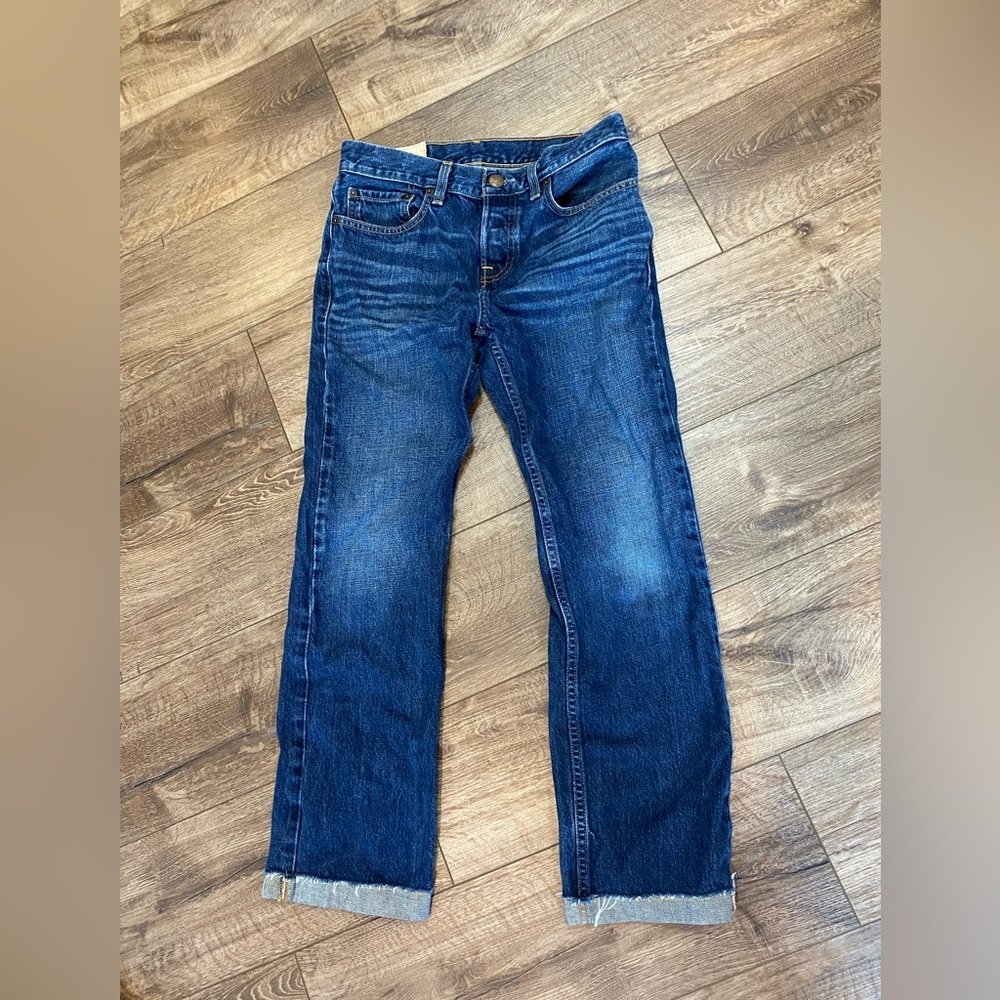 *NEW* Hollister Jeans Size 28/30